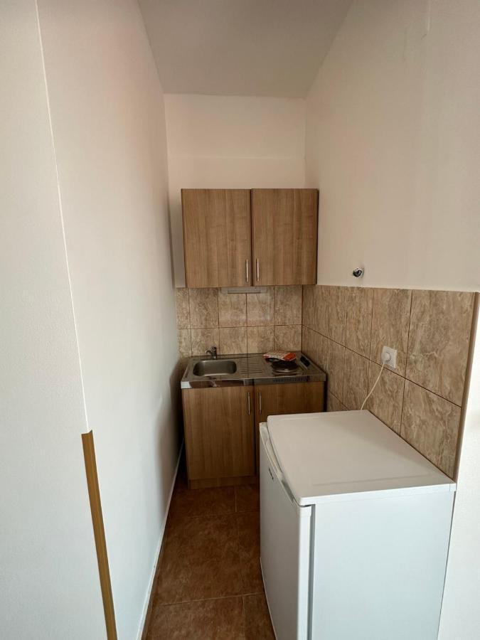 Apartmani Ilic Bečići Esterno foto