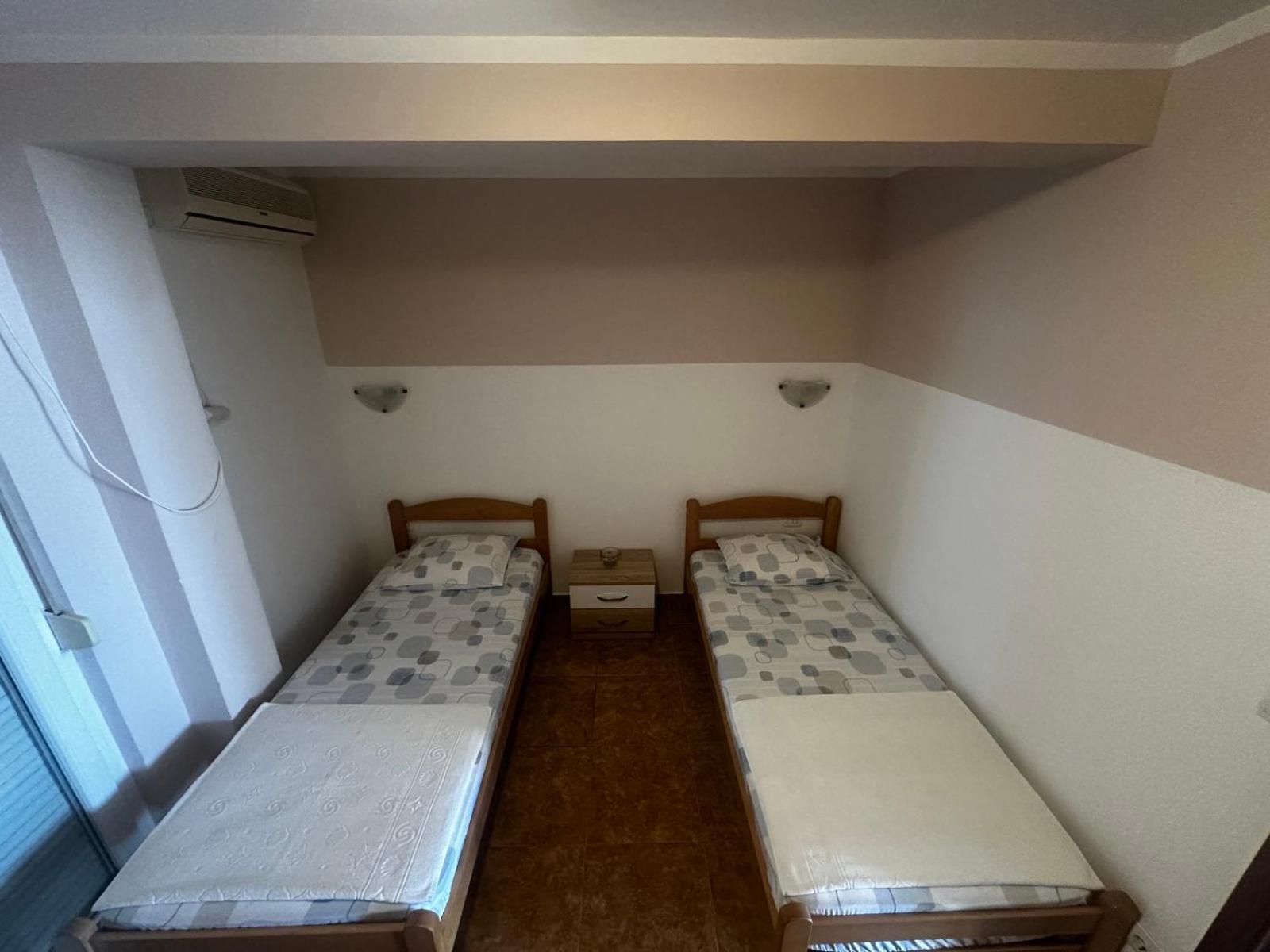 Apartmani Ilic Bečići Esterno foto