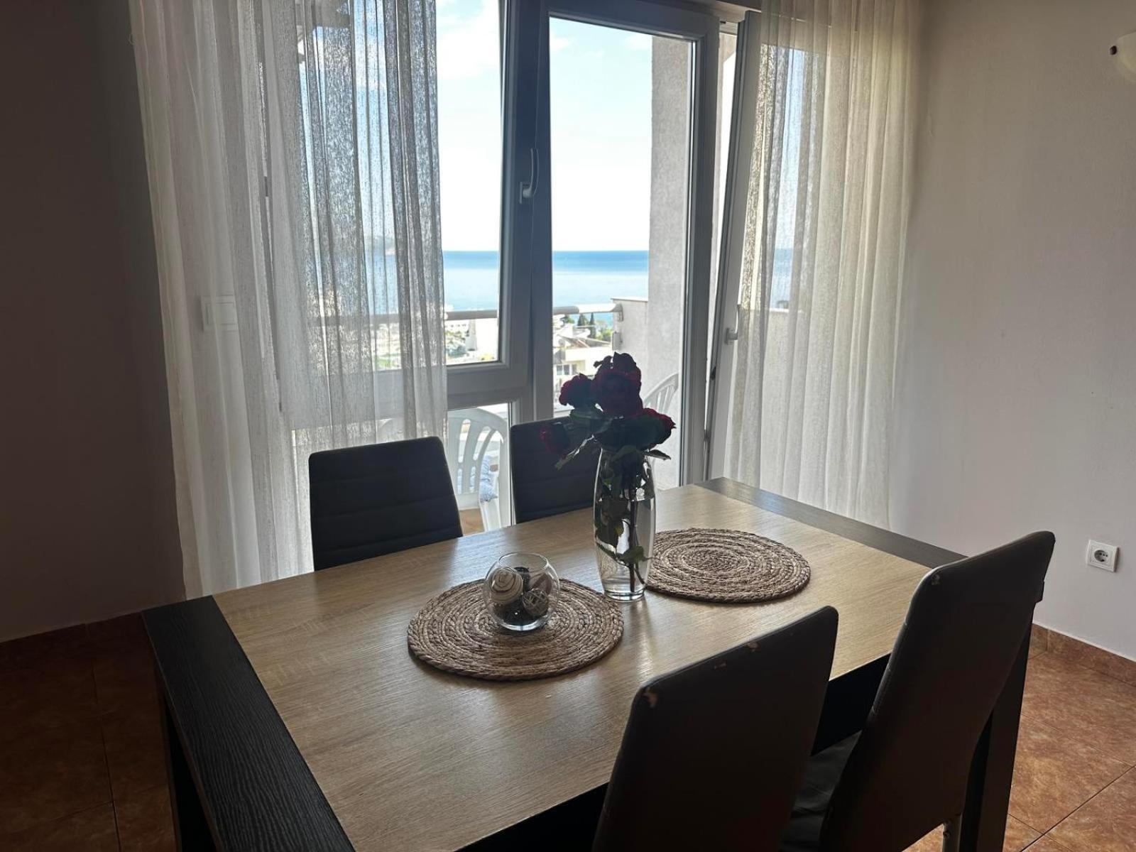 Apartmani Ilic Bečići Esterno foto