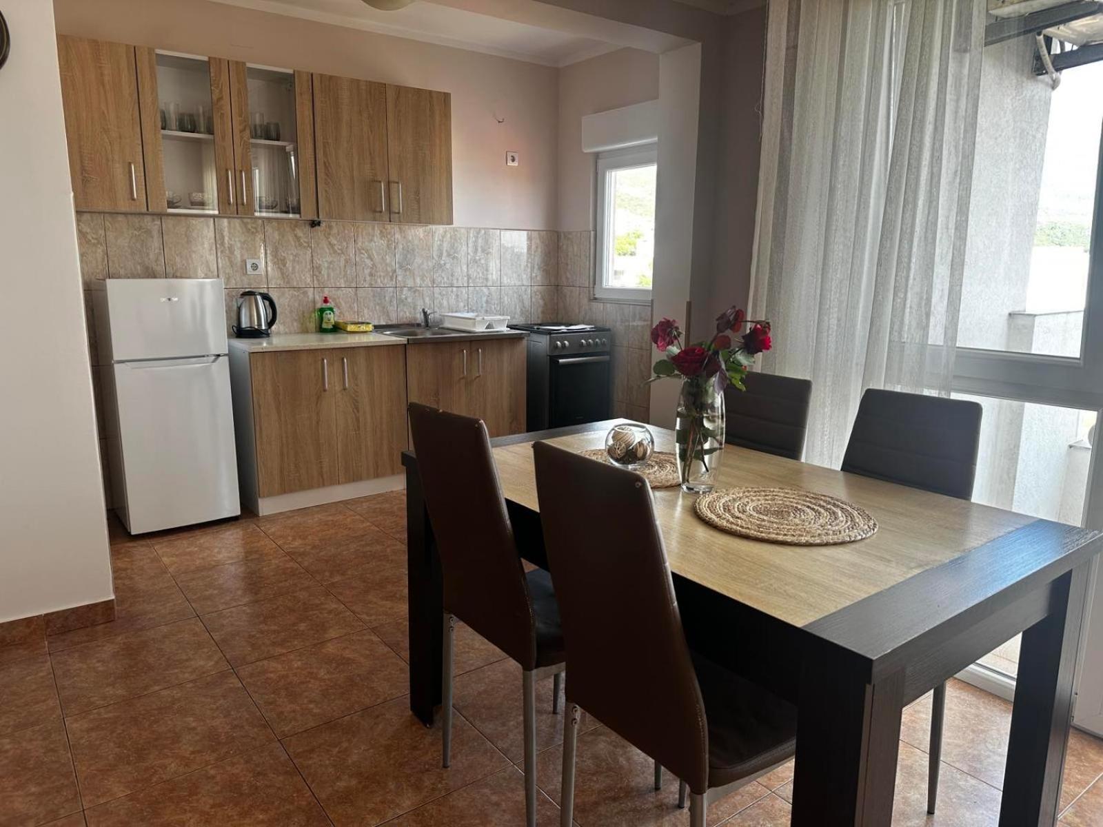 Apartmani Ilic Bečići Esterno foto