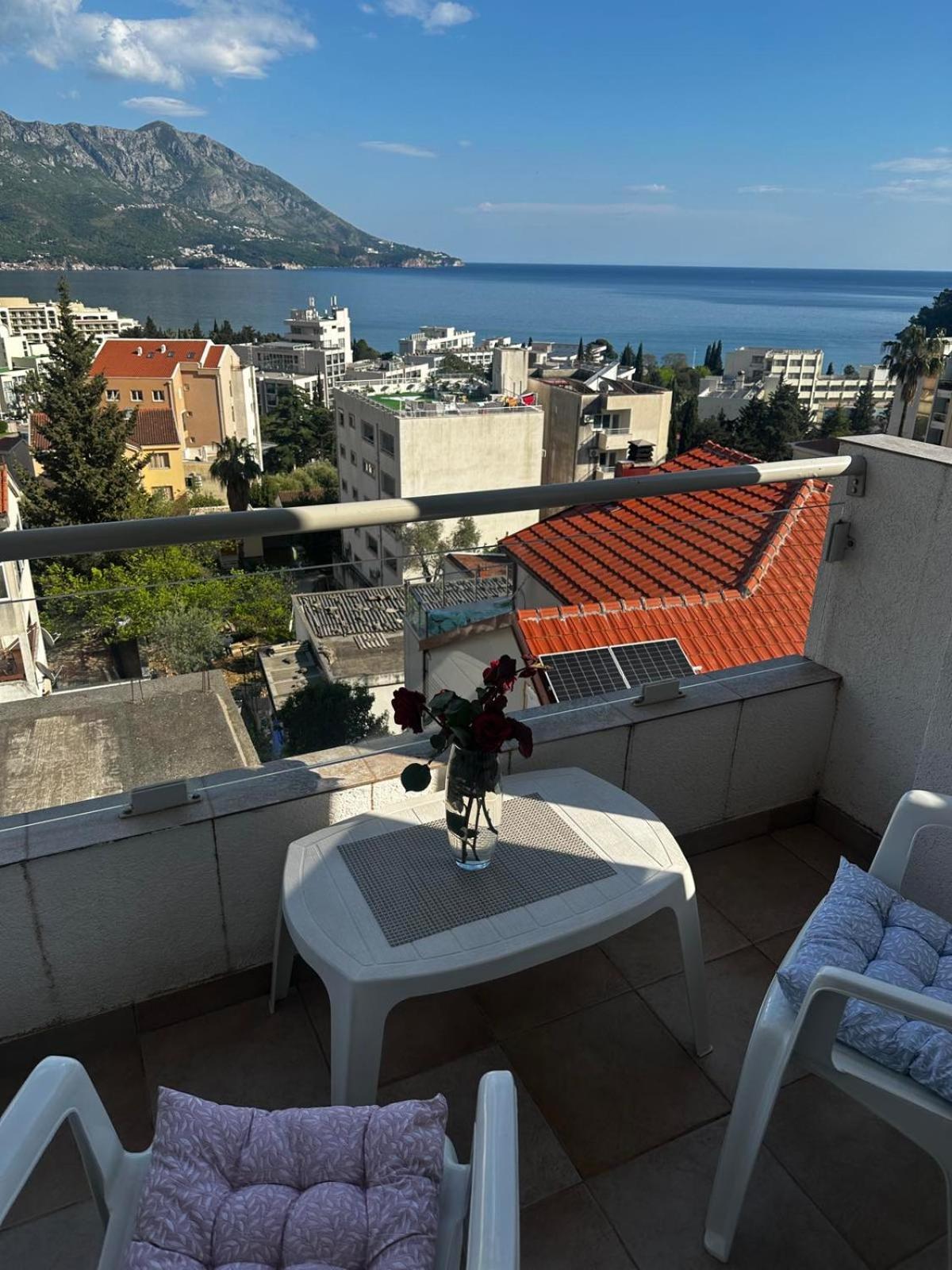 Apartmani Ilic Bečići Esterno foto